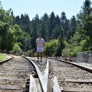 Meet your Posher, Jared